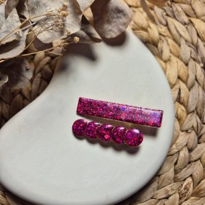 Barrette en résine à paillettes – Coloris Fuschia