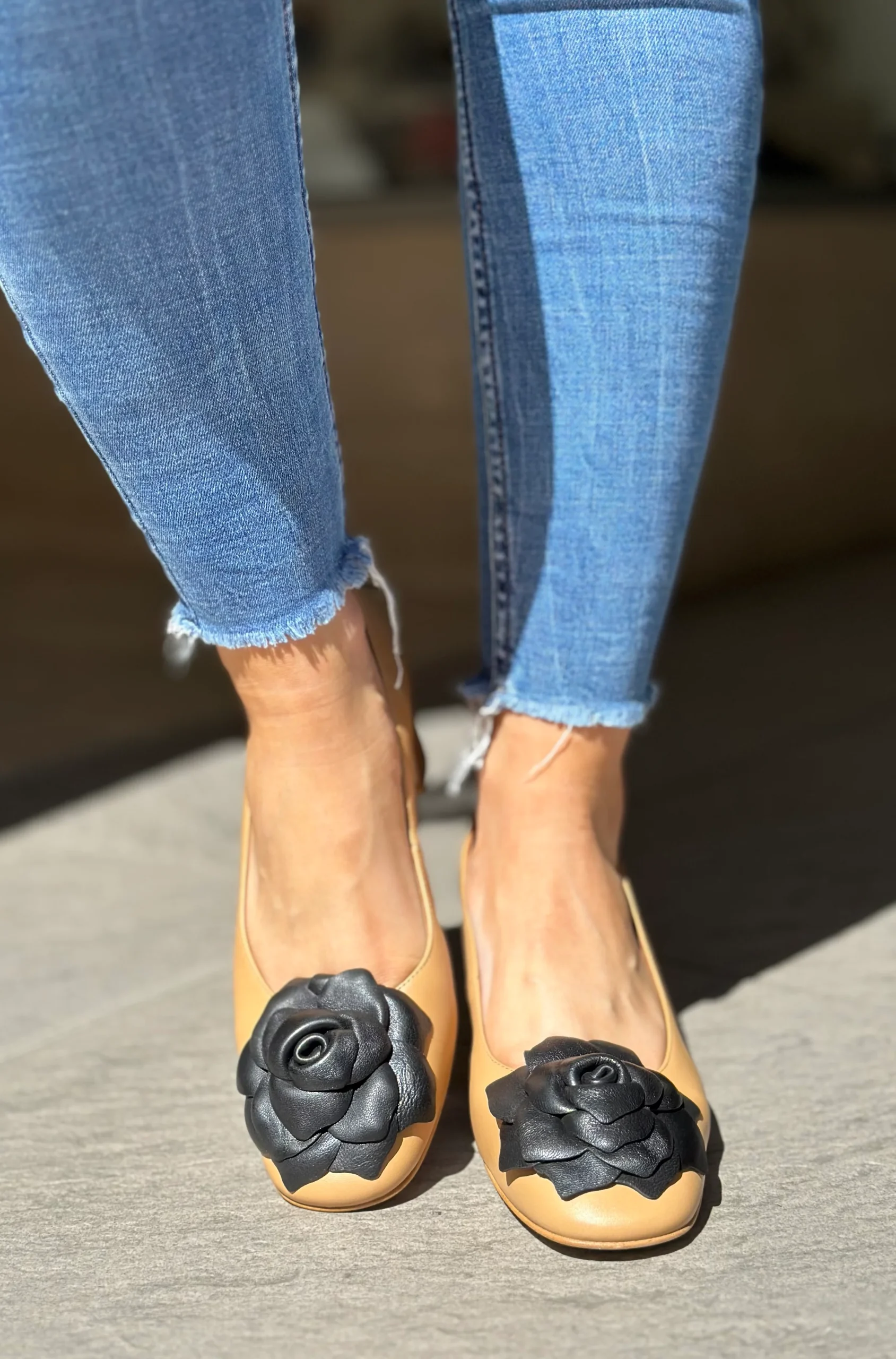 Ballerines à talons Angel Alarcon camel/noir femme – Image 4