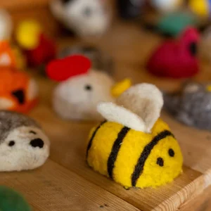 Animaux porte-aiguilles