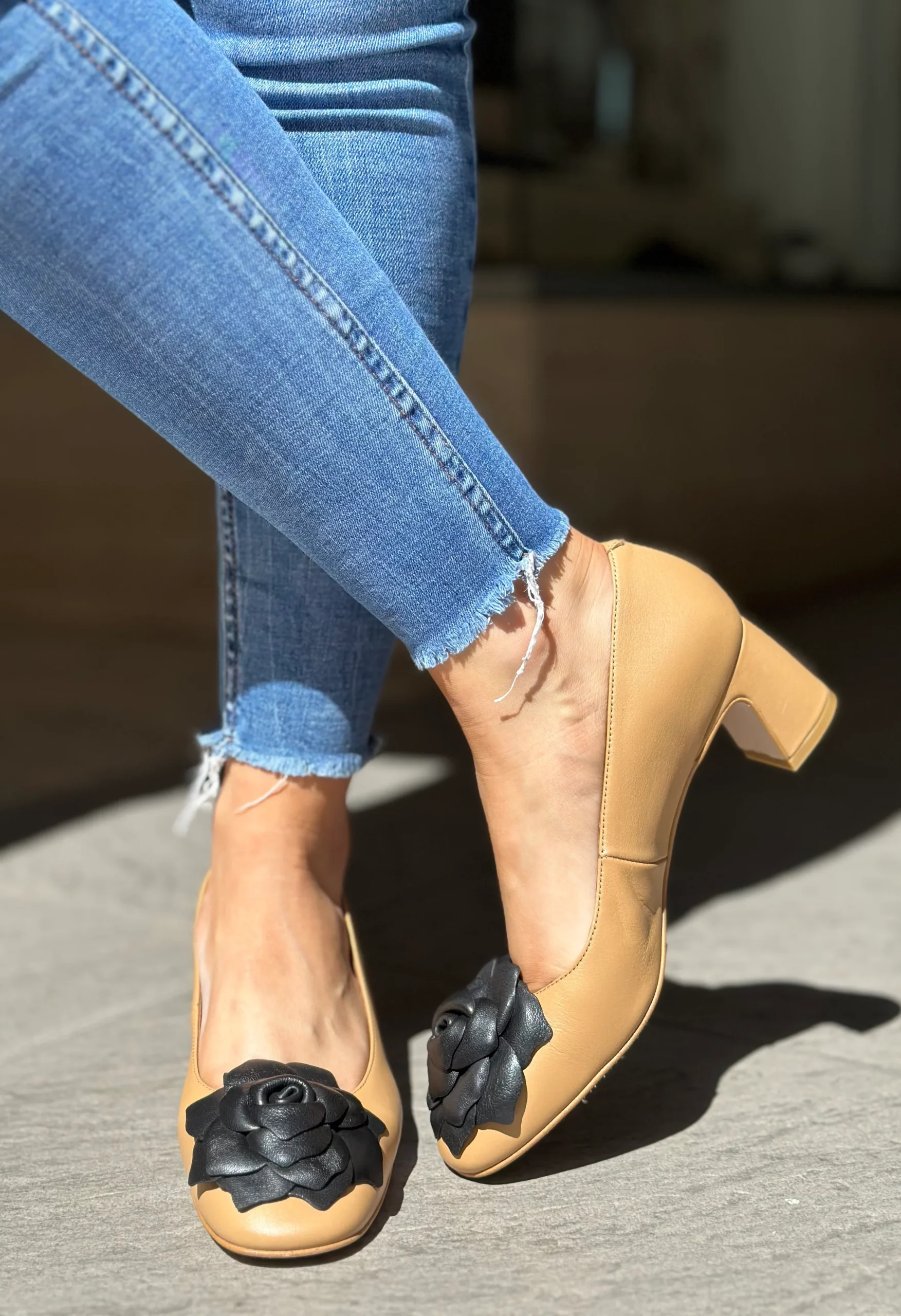 Ballerines à talons Angel Alarcon camel/noir femme – Image 3