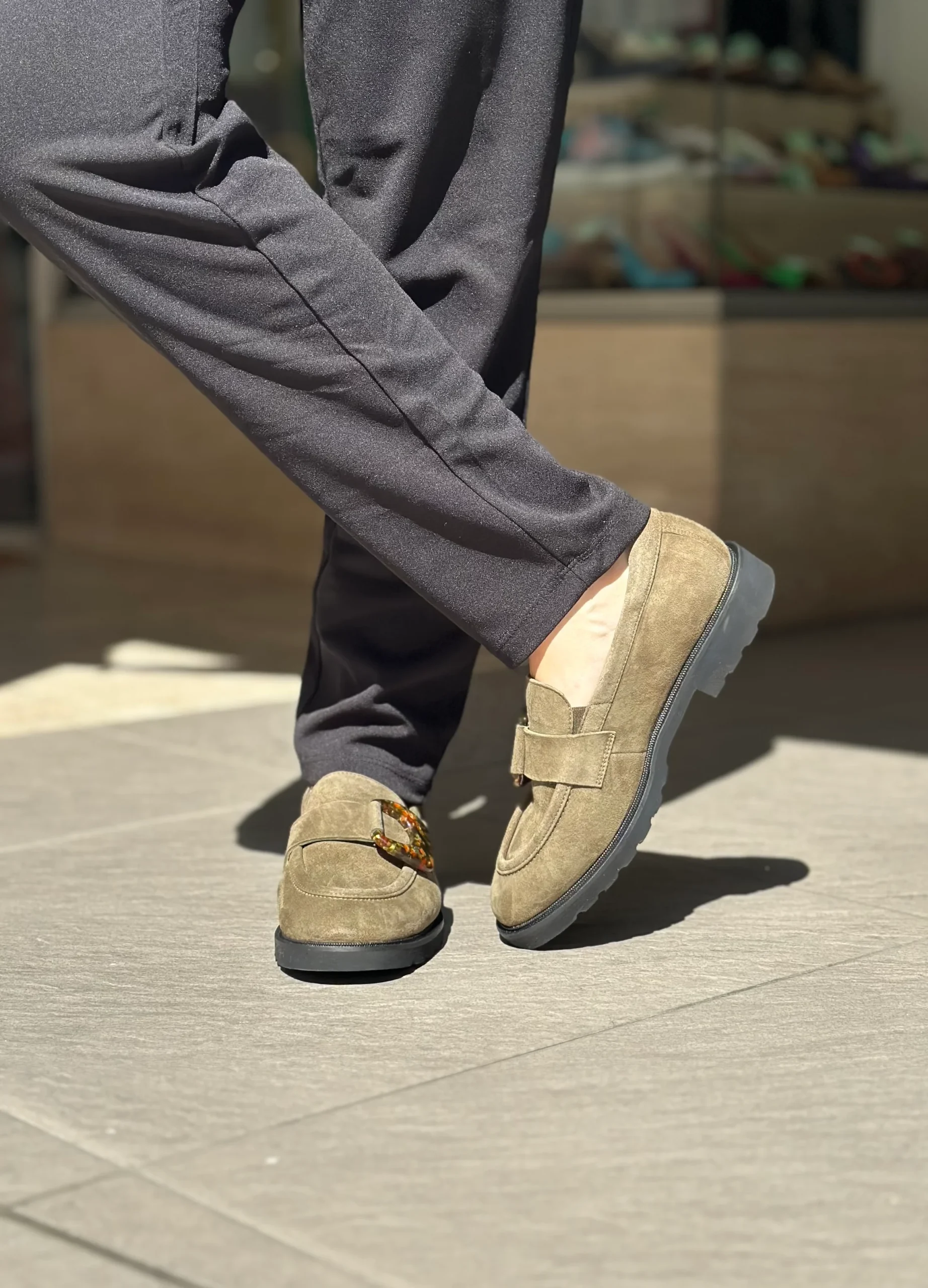 Mocassins SOFTWAVES kaki femme – Image 5