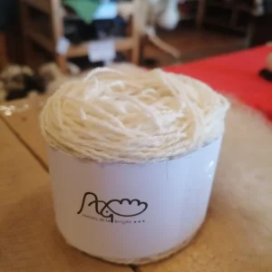 Laine d&rsquo;agnelle à tricoter