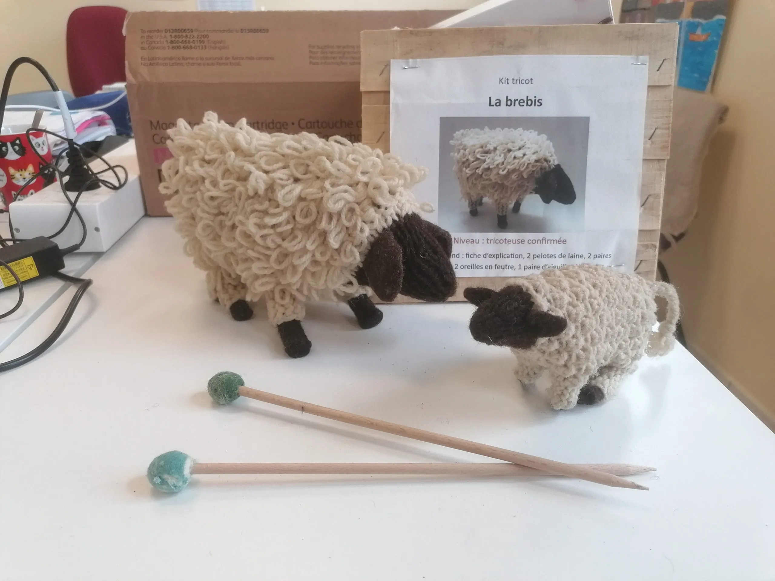 Kit Brebis à tricoter en laine locale – Image 2