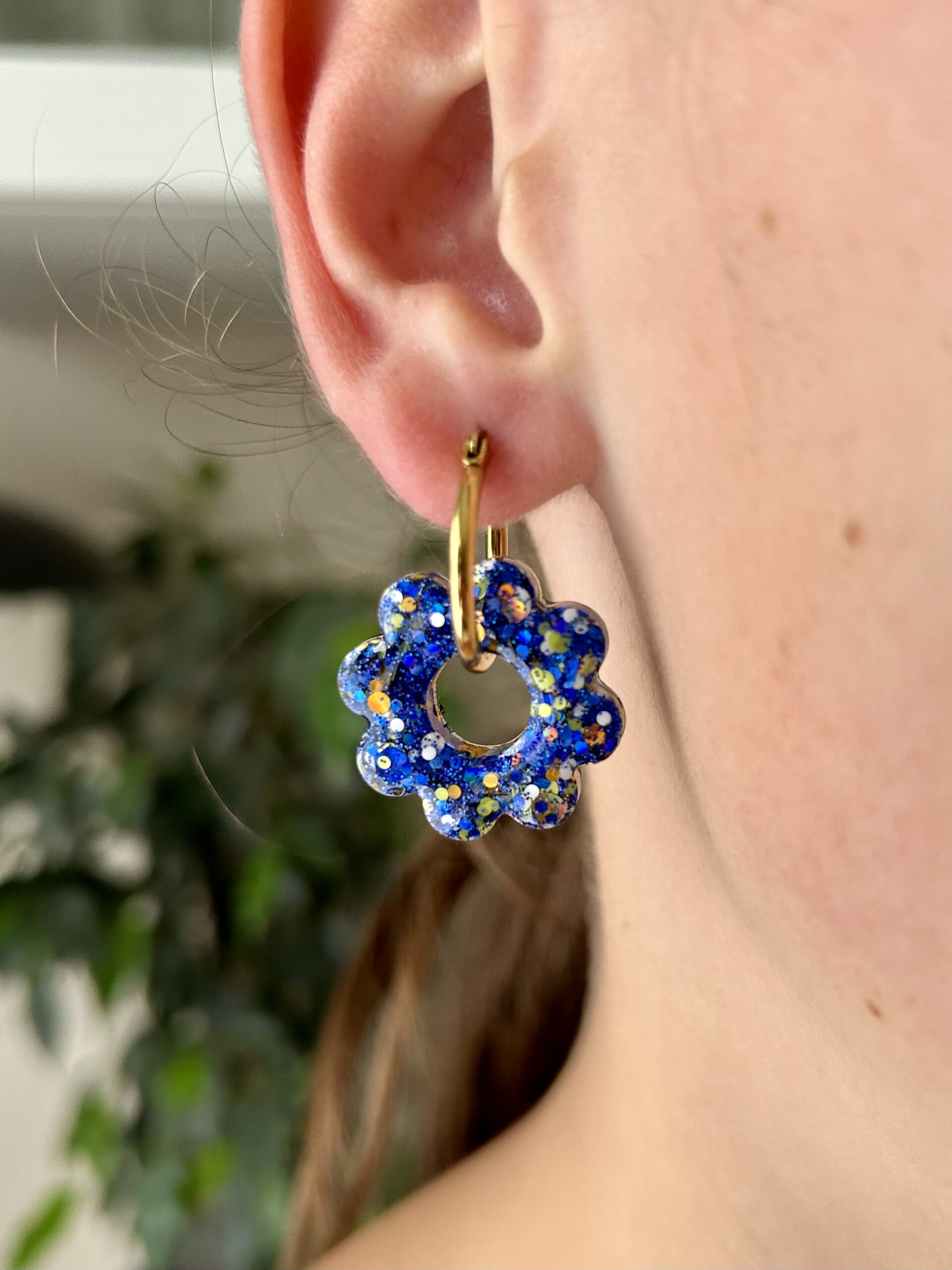 Pampille fleur 8 pétales en résine – Image 4