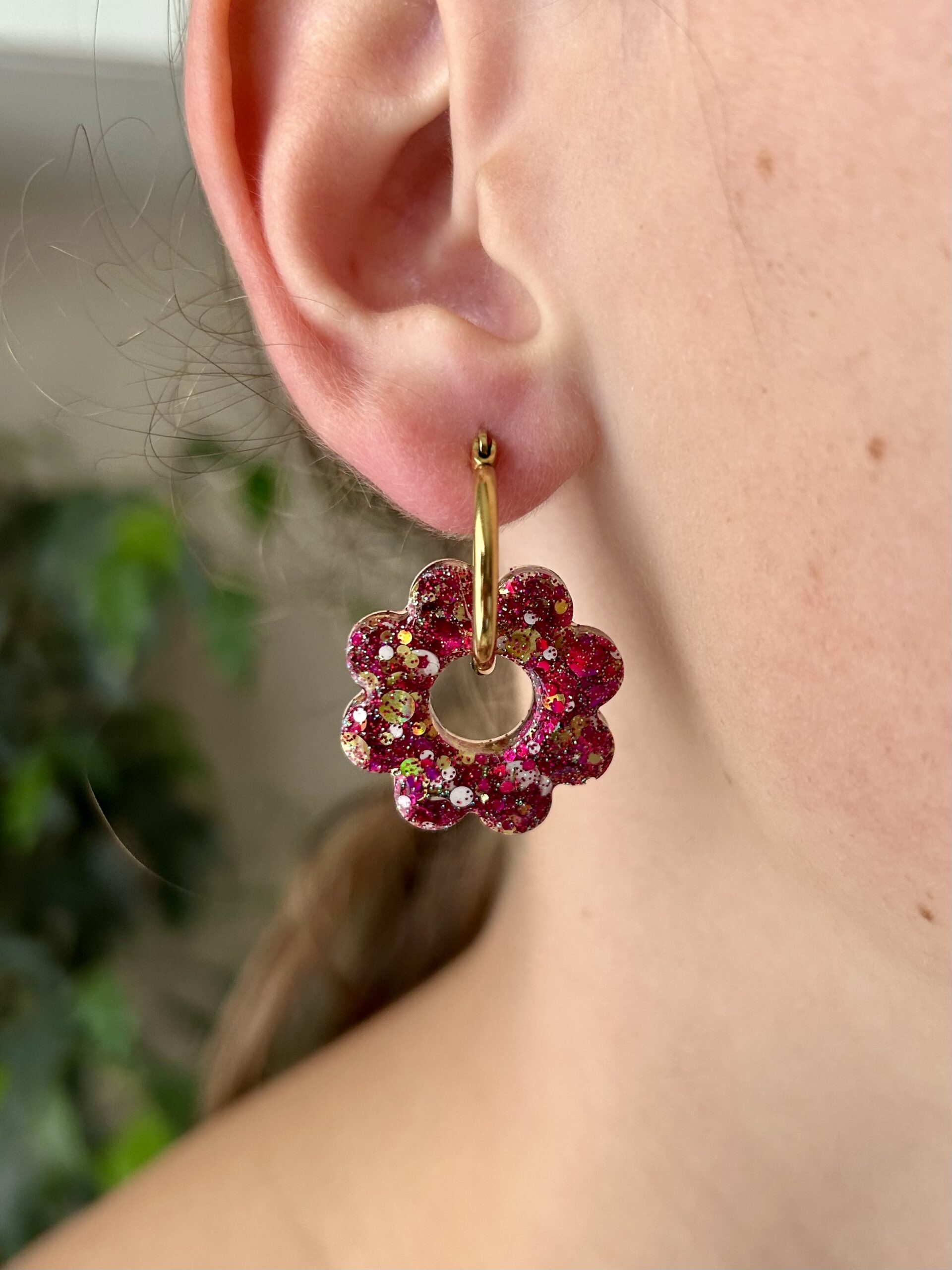 Pampille fleur 8 pétales en résine – Image 5