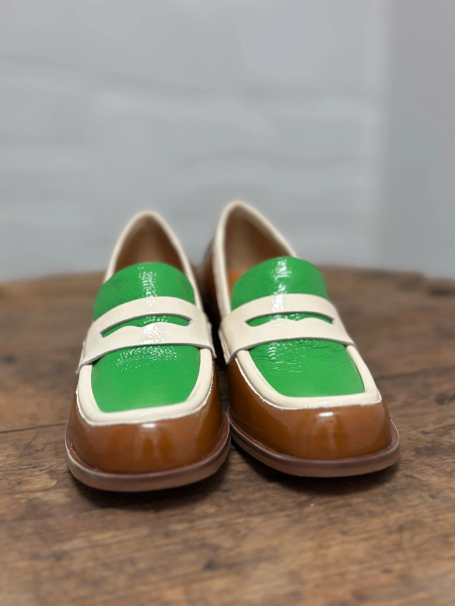 Mocassins LES VENUES Femme vert et marron – Image 9
