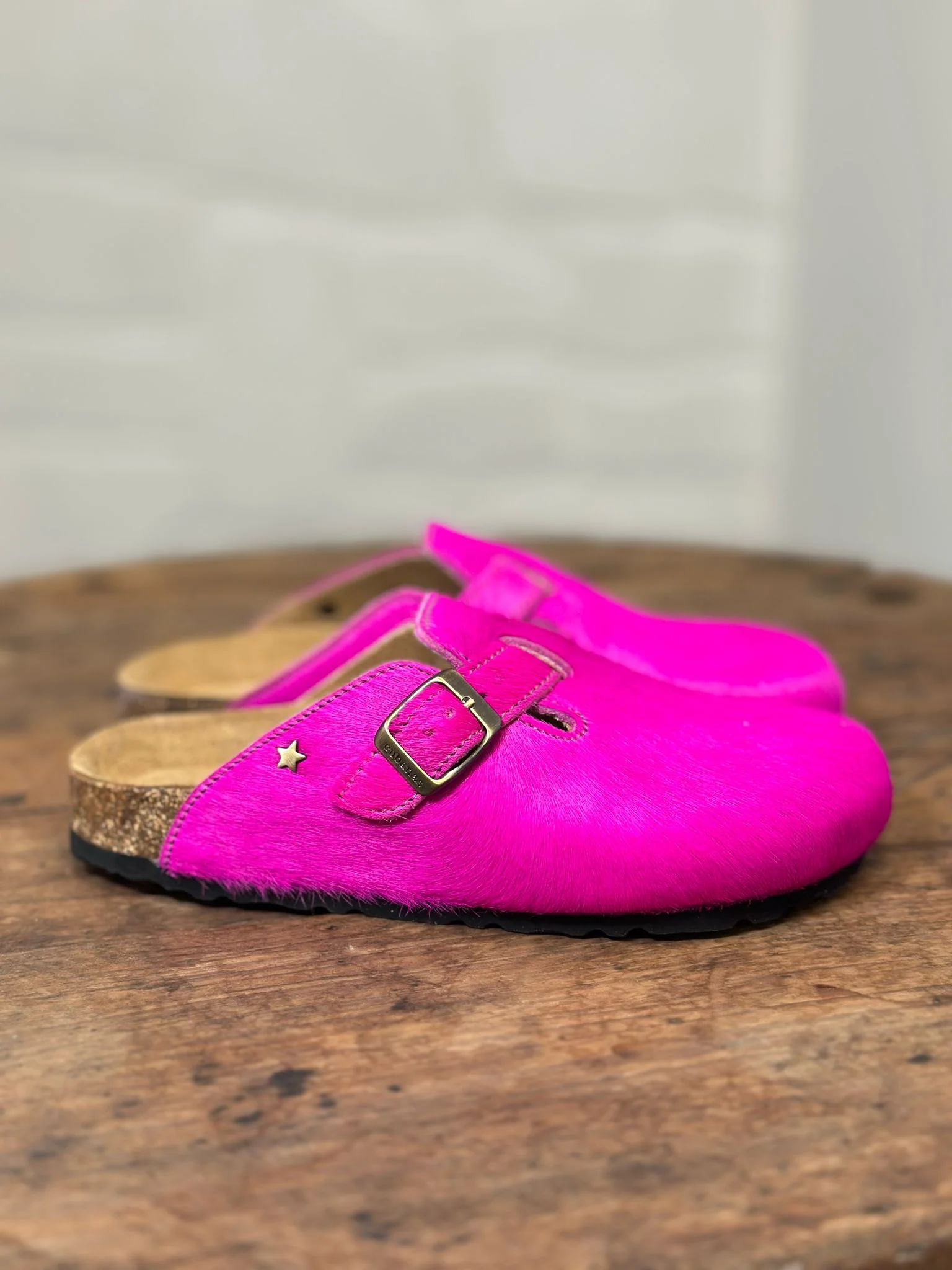 Mules/sabot CUBANAS Poilus rose fuchsia femme – Image 3
