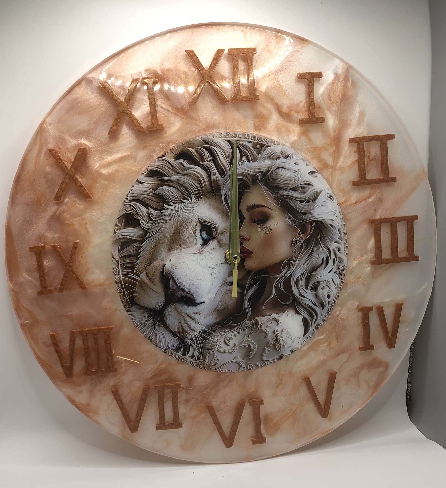 Horloge Murale Décorative en résine Design Lion et Portrait