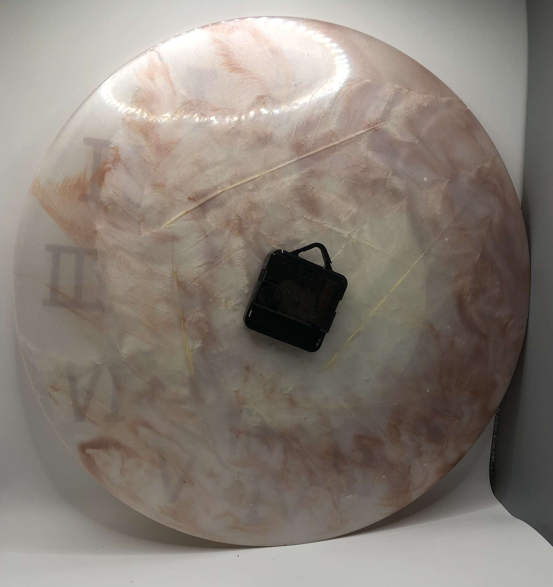 Horloge Murale Décorative en résine Design Lion et Portrait – Image 3